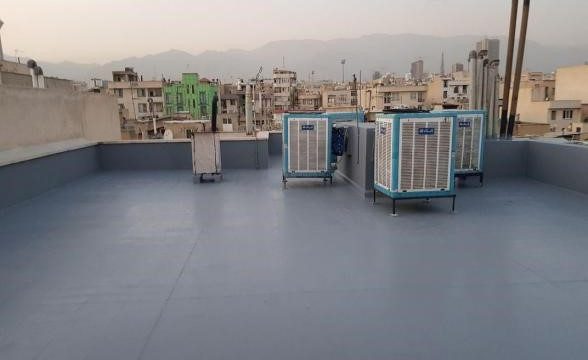 عایق و اب بندی کف پشت بام در چالوس